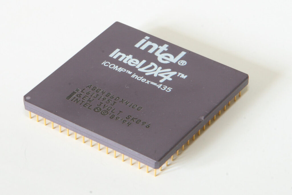 Intel DX4 100MHz Processor